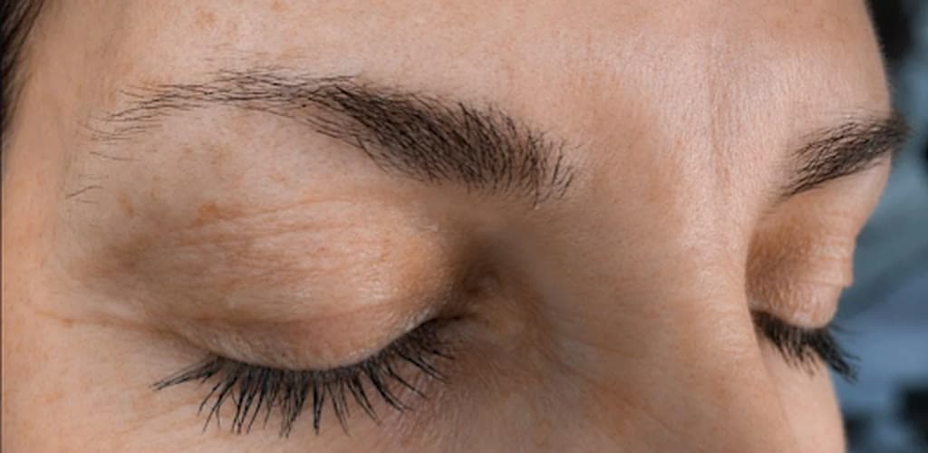 Antes — micropigmentação de sobrancelhas realizada por Diogo Brows